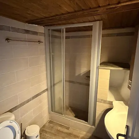 Apartman Camaraki Hill House *